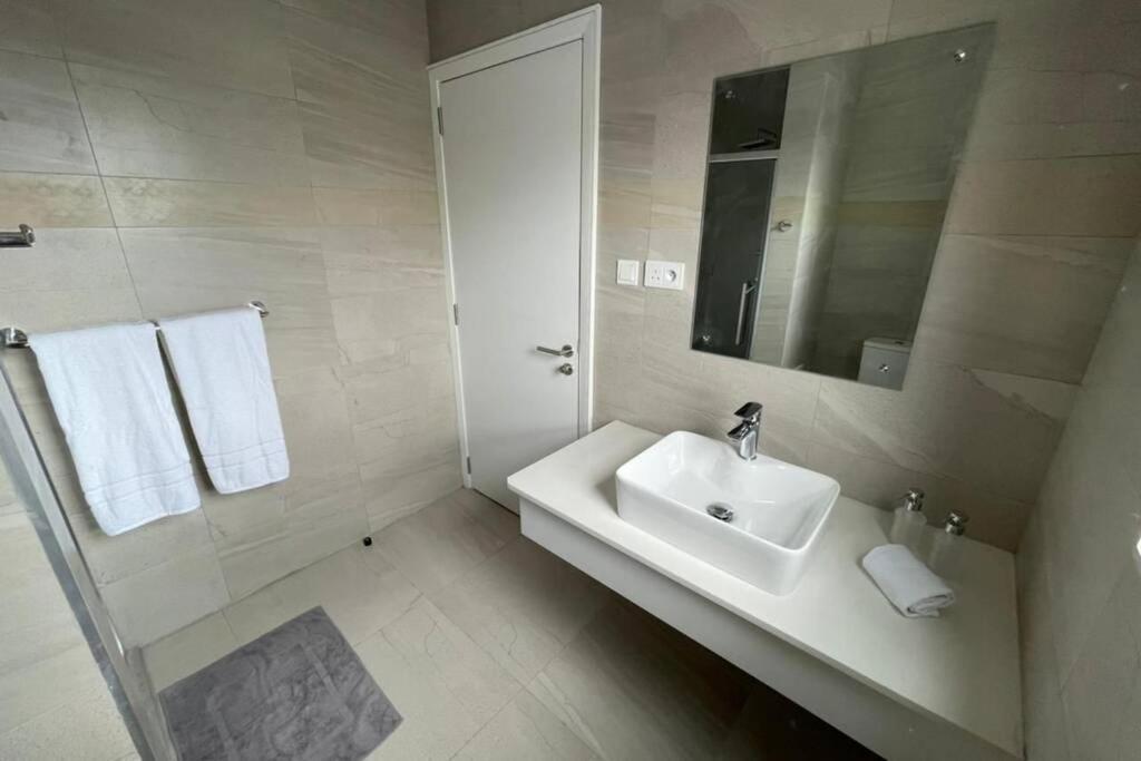Bois Mapou Self Catering Apartments Unit 204 Ривьер-Нуар Экстерьер фото